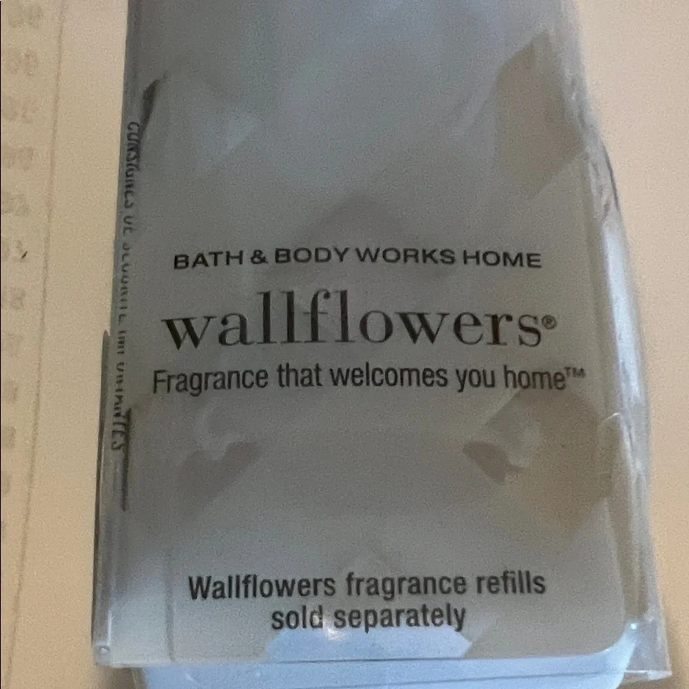 Bath & Body Works Santa Wallflower Set::2 Twas the Night Before CHRISTmas Scent